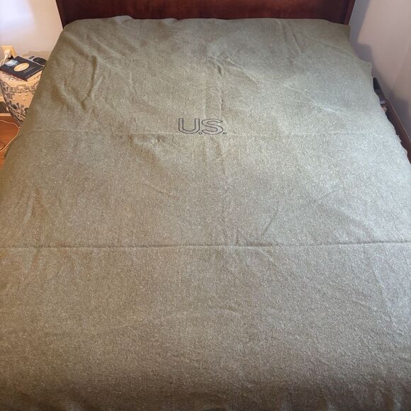 Original Military Issue US Army Medical Wool Blanket  66x83" with US Logo - Picture 4 of 6